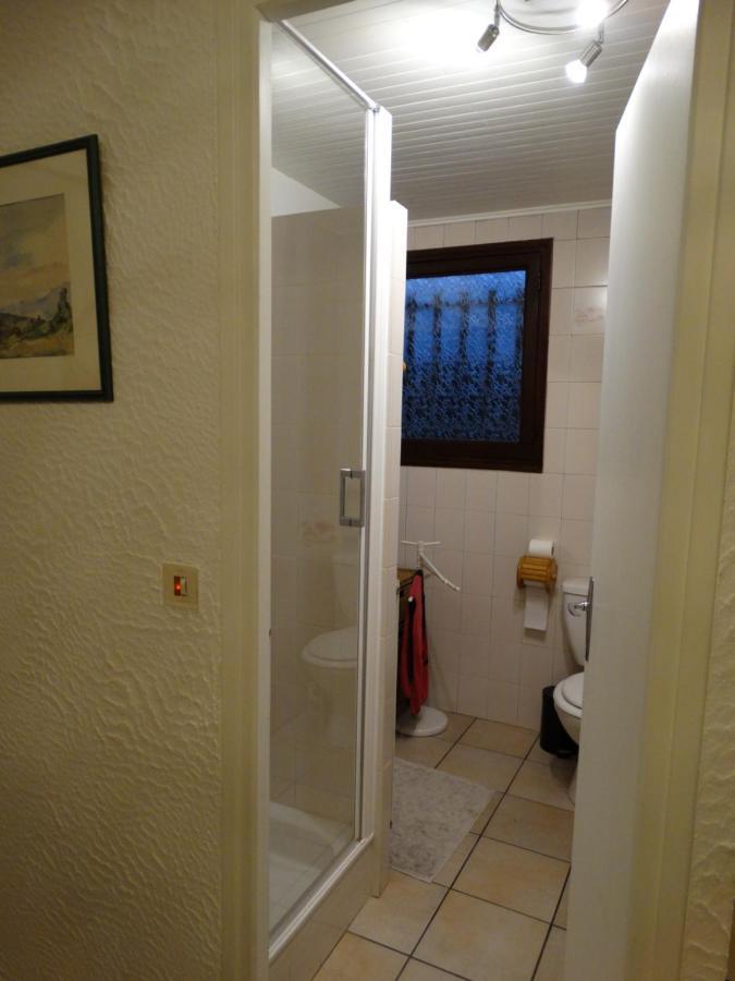 Bed and Breakfast Chez Laurette Et Louis Ugine Esterno foto